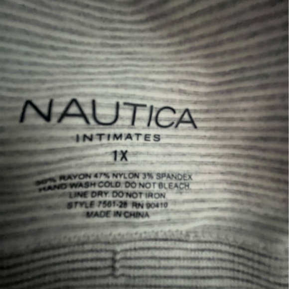 Nautica Seamless Pull-on 3 pc Bralettes/Sports Bras Set w/Removable Pads - Picture 8 of 11